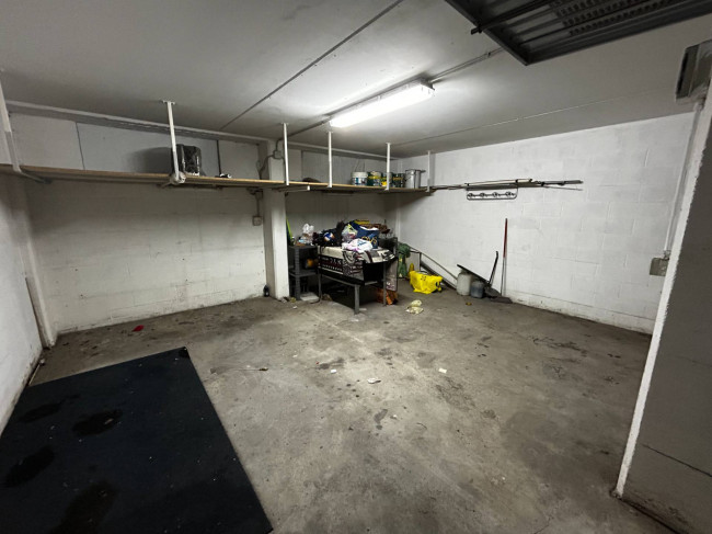 Box o garage in vendita