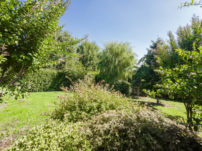Villa in Vendita a Asti