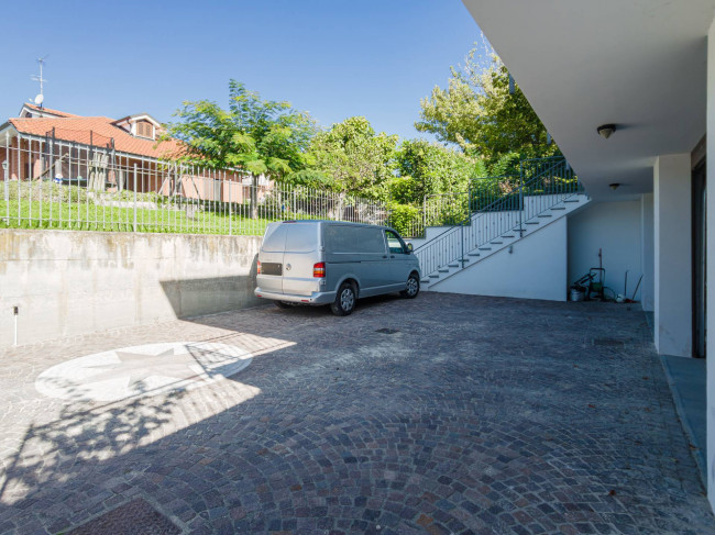 Villa in Vendita a Asti