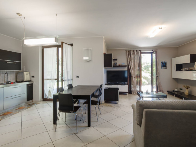 Villa in Vendita a Asti