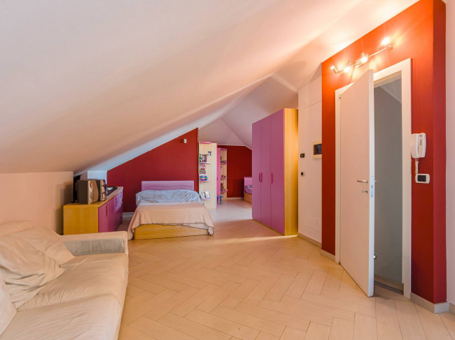 Villa in Vendita a Asti