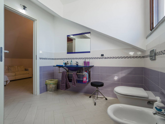 Villa in Vendita a Asti