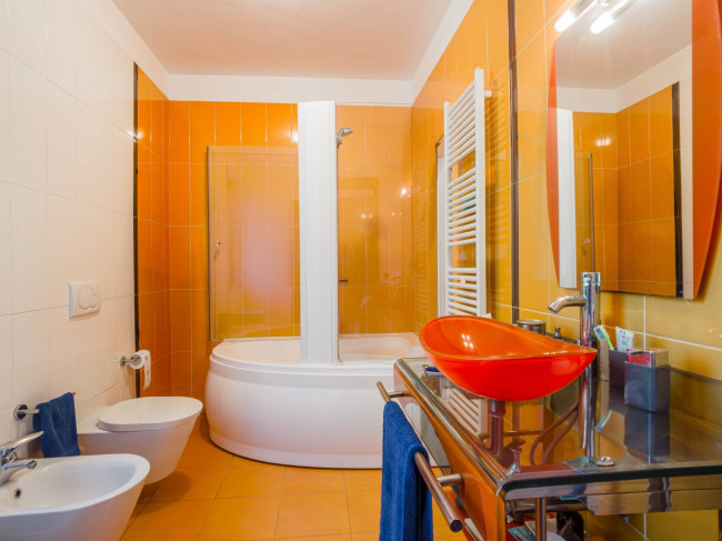 Villa in Vendita a Asti