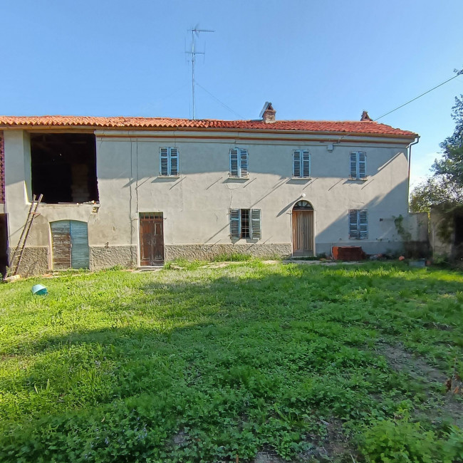 Cascina in vendita