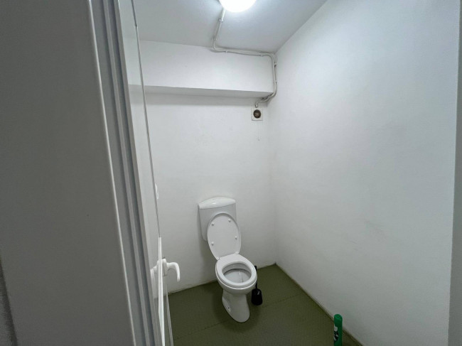 Capannone in Locazione a Torino