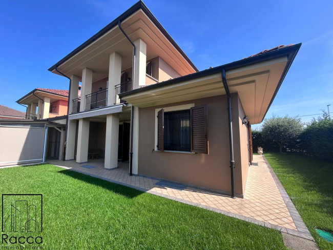 Villetta in Vendita a Fossano