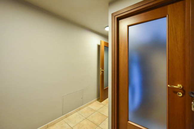 Villa Trifamiliare in Vendita a Rivarossa