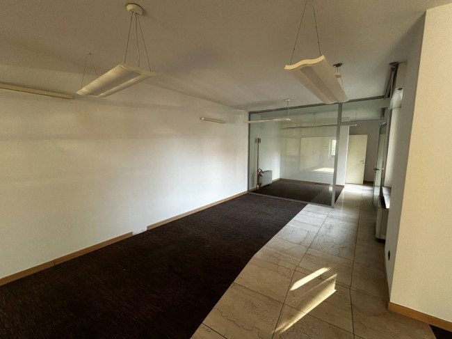 Locale commerciale in Vendita a San Mauro Torinese