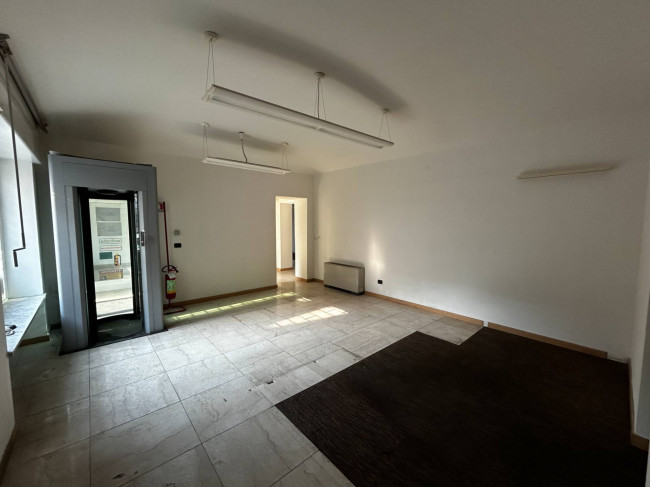 Locale commerciale in Vendita a San Mauro Torinese