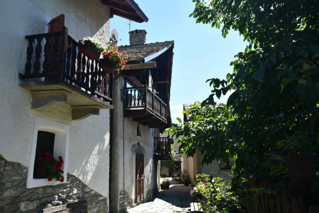 Appartamento in Vendita a Bardonecchia