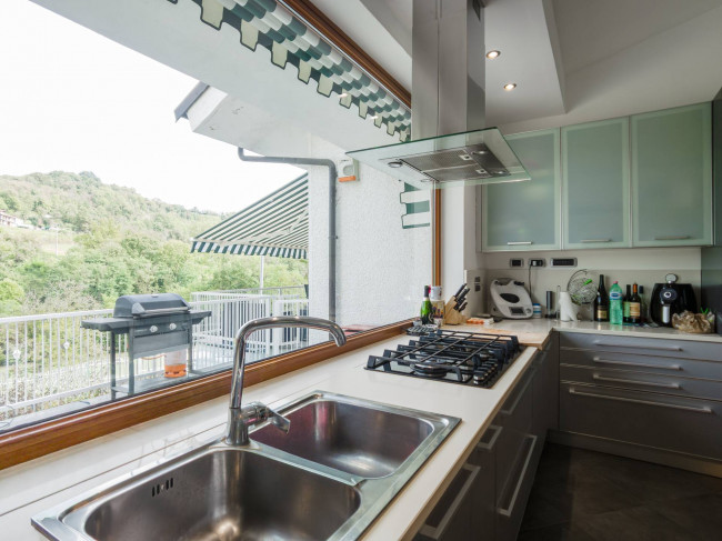 Villa Bifamiliare in Vendita a Gassino Torinese