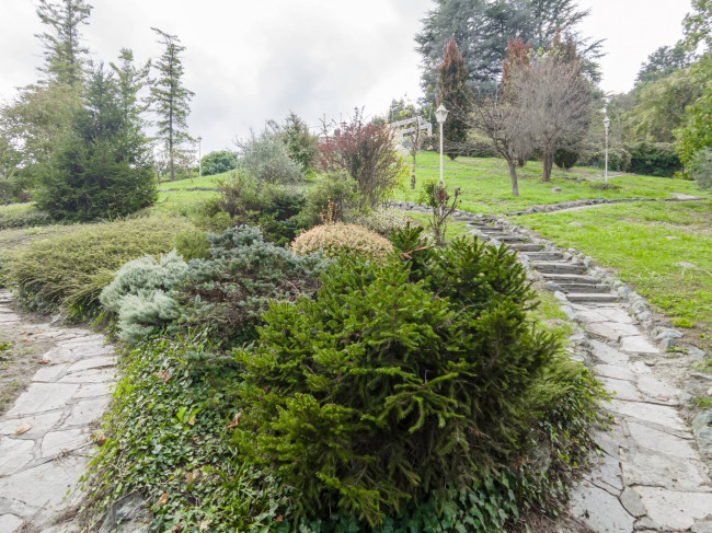 Villa Bifamiliare in Vendita a Gassino Torinese