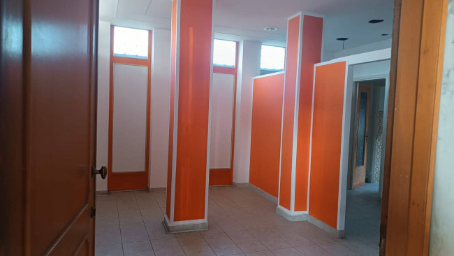 Negozio in Vendita a Borgaro Torinese