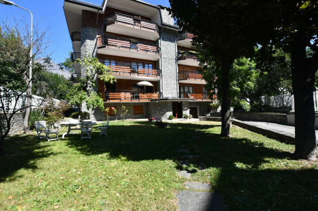 Appartamento in Vendita a Bardonecchia