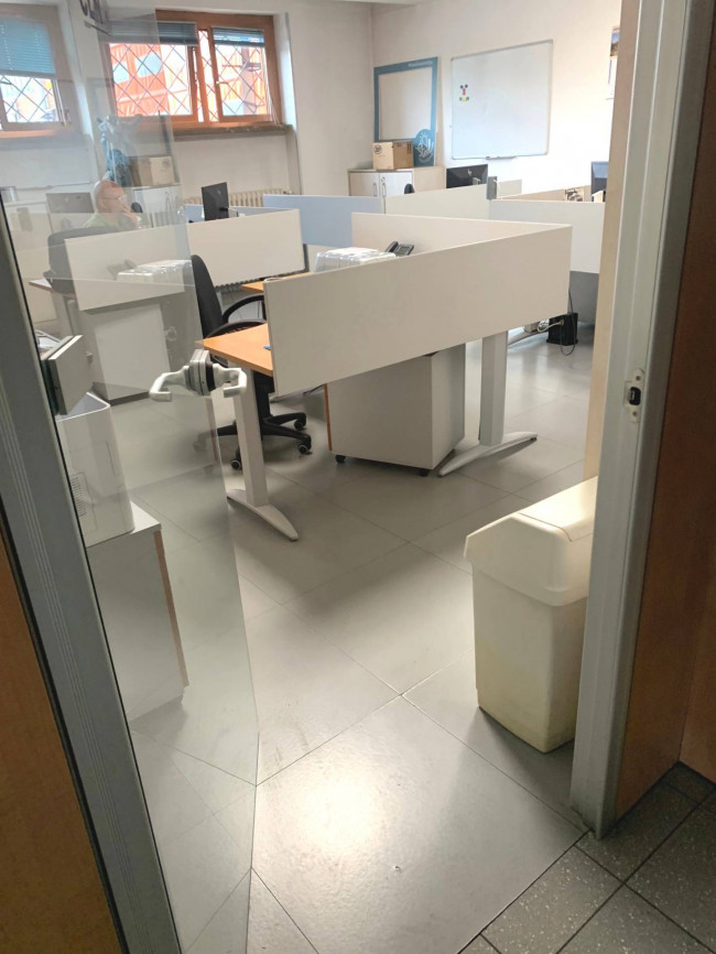 Capannone in Vendita a Caselette