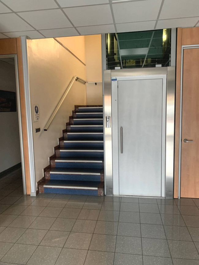 Capannone in Vendita a Caselette