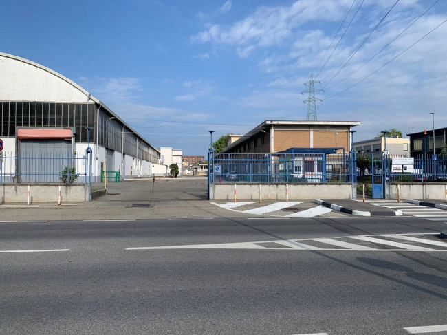 Centro logistico in Vendita a Rivoli