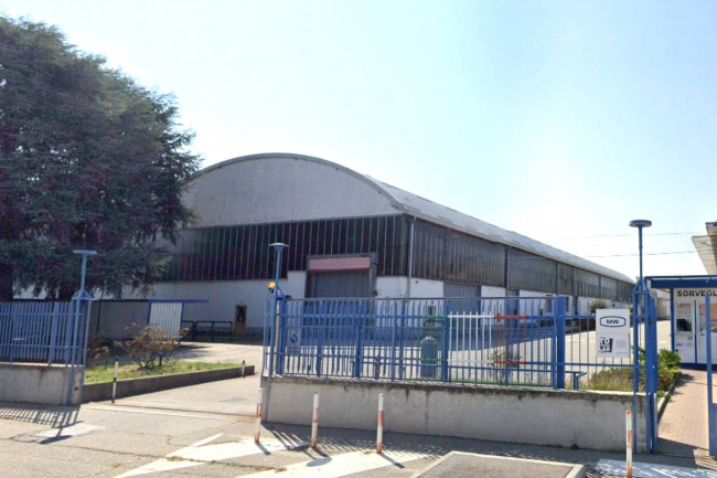 Centro logistico in Vendita a Rivoli