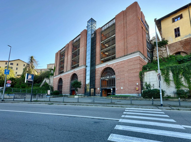 Box o garage in vendita a Moncalieri
