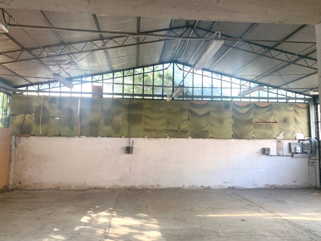 Locale commerciale in Vendita a Caselette