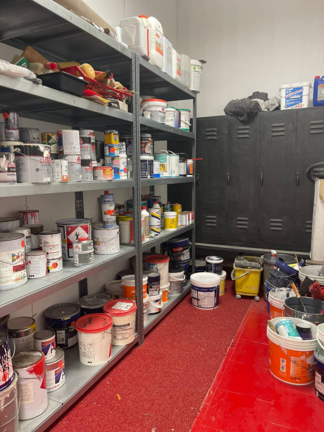 Magazzino in vendita a Trofarello