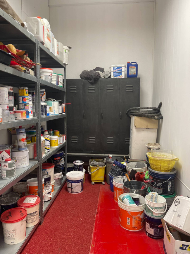 Magazzino in vendita a Trofarello