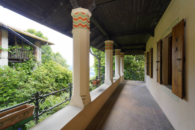 Villa Storica in Vendita a Borgosesia