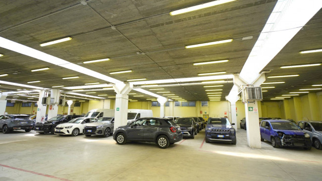 Laboratorio in Vendita a Torino