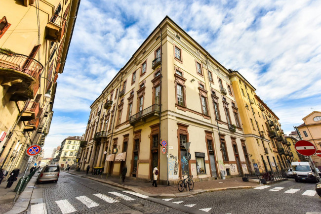Appartamento in vendita a Torino