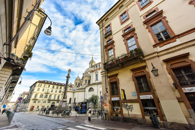 Appartamento in vendita a Torino