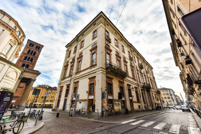 Appartamento in vendita a Torino