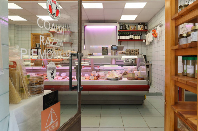 Attività Commerciale - Macelleria - Salumeria in Vendita a Torino