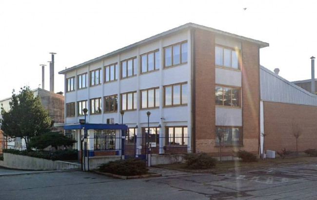 Capannone in Vendita a Rivoli