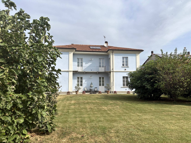 Villa Storica in Vendita a Caluso