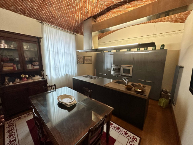 Villa Storica in Vendita a Caluso
