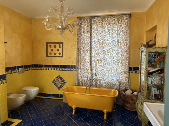 Villa Storica in Vendita a Caluso