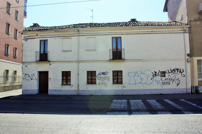 Casa indipendente in Vendita a Torino