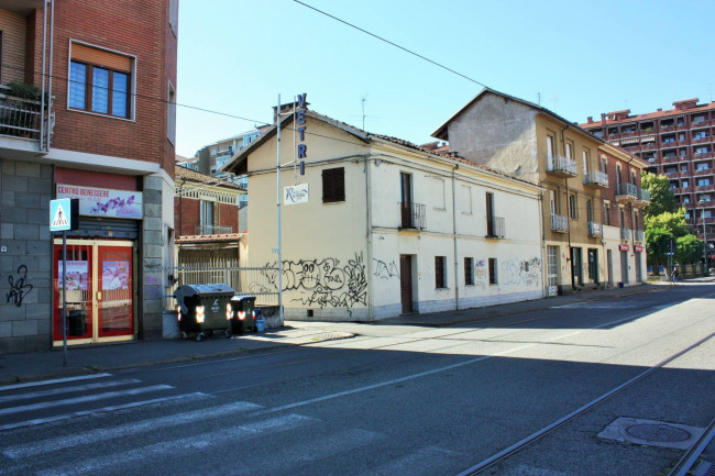 Casa indipendente in Vendita a Torino