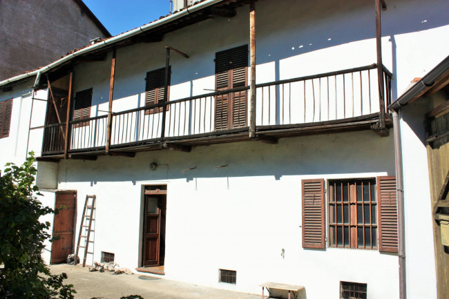 Casa indipendente in Vendita a Torino