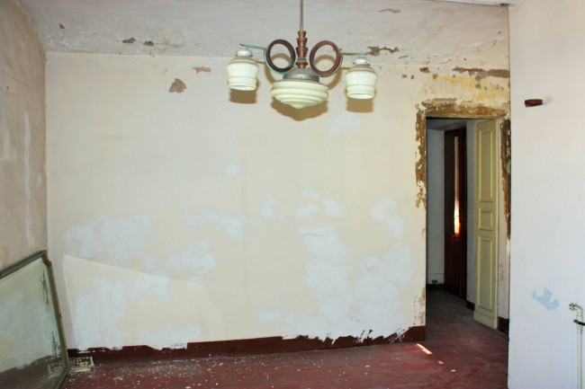 Casa indipendente in Vendita a Torino
