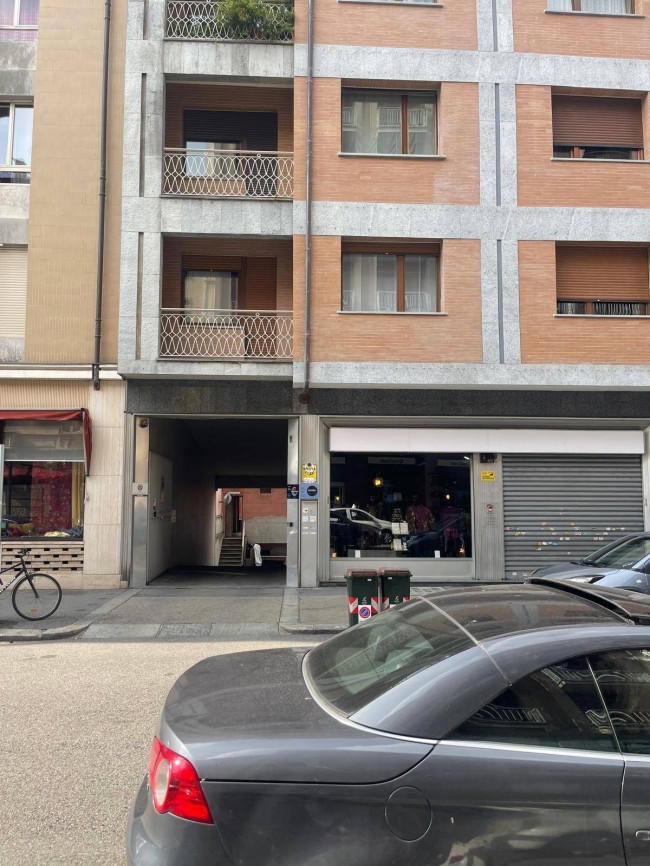 Box o garage in Affitto a Torino