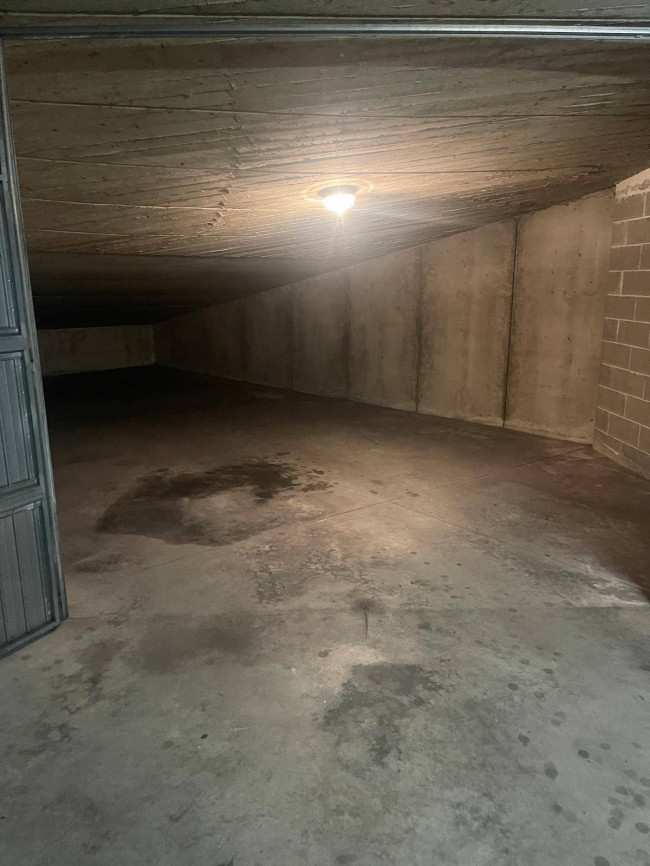 Box o garage in vendita a Torino