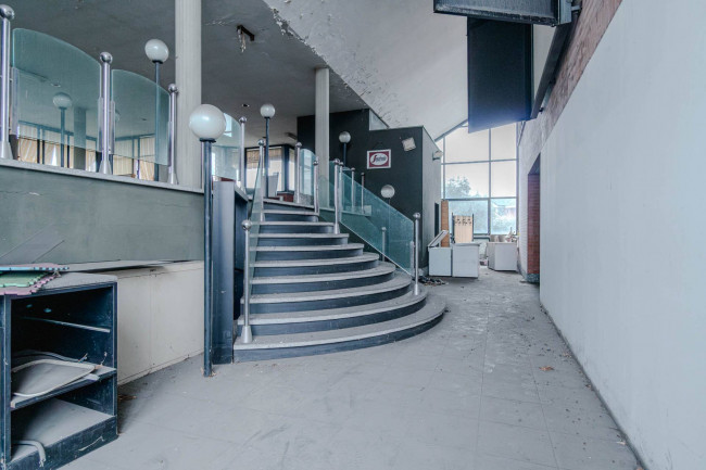 Locale commerciale in Vendita a Venaria Reale