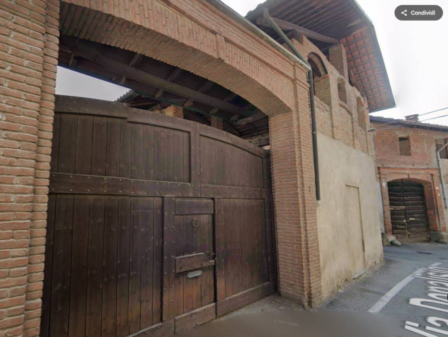 Stabile - Palazzo in vendita a Mathi