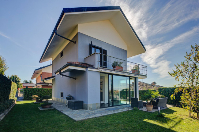 Villa in Vendita a Chieri