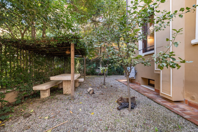 Villa in Affitto a Milano