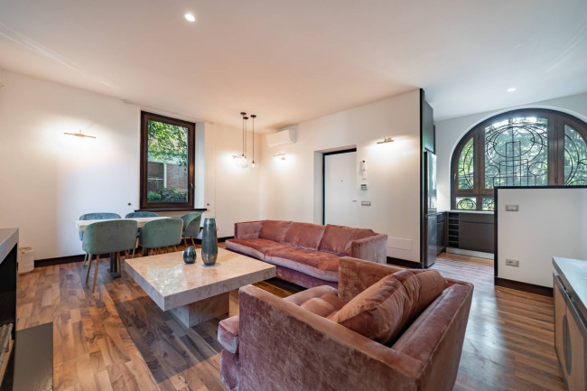 Villa in Affitto a Milano