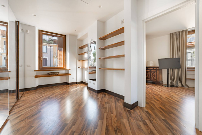 Villa in Affitto a Milano