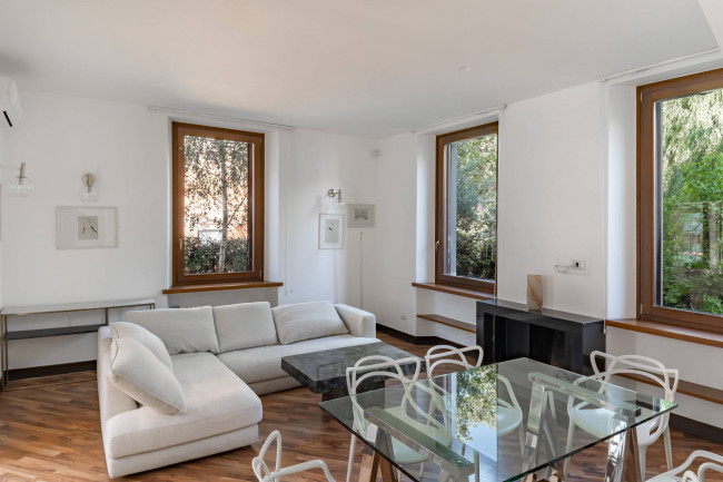 Villa in Affitto a Milano