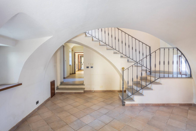 Dimora Storica in Vendita a Cuneo